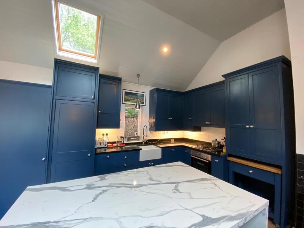 Gem In Connemara Flat Oughterard Exterior photo